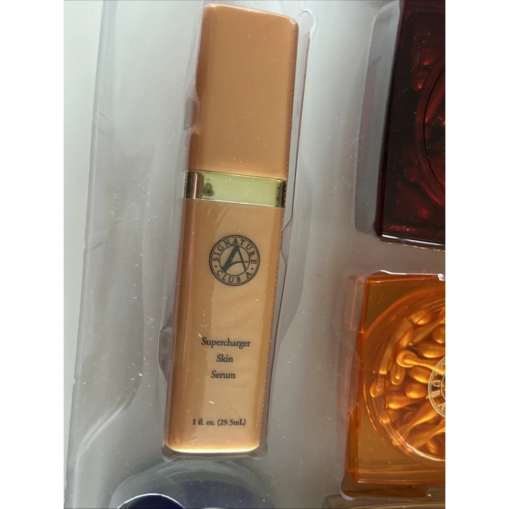 Signature Club A Makeup Spa Kit Capsules, Skin Serum, and Supercharger